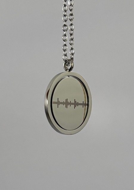 Ketting met soundwave gravure